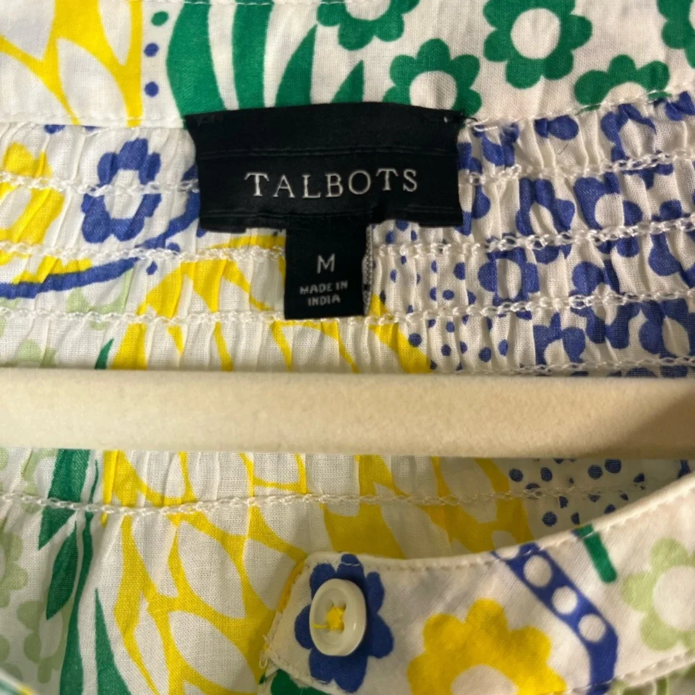 Talbots 100% Cotton Colorful Floral Paisley Blouse M Lightweight Button Front - Picture 4 of 7
